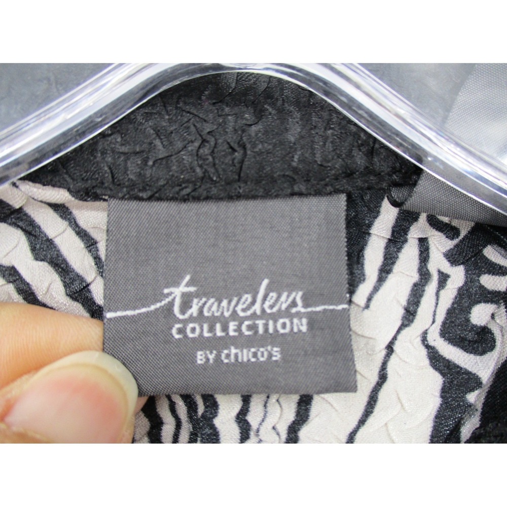 Chicos Jacket 1 Us Medium Toggle Buttons Crinkle … - image 7